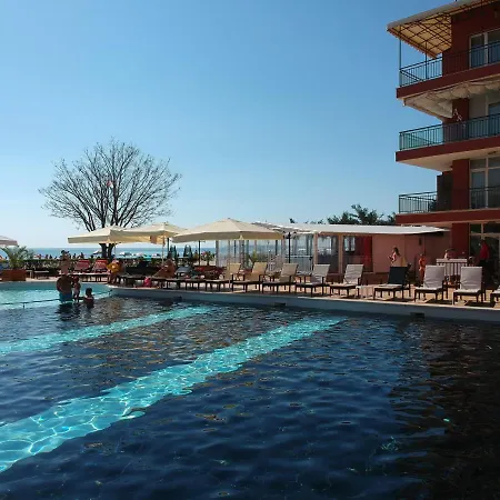 Heaven Hotel 4*