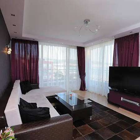 Heaven Hotel Sluneční pobřeží