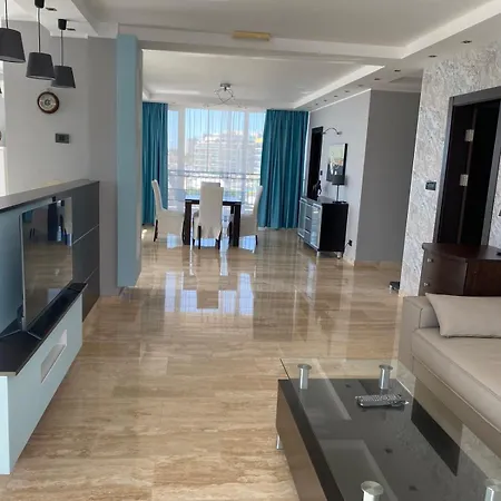 Hotel Heaven 4*