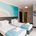 Heaven Hotel 4*
